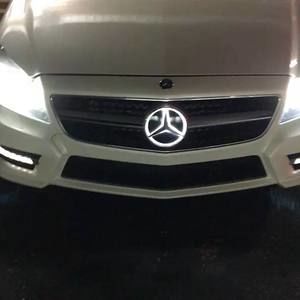 Meet your Posher, Sidekie